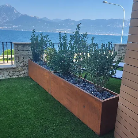 Attilio High Living - Adults Only 4* Torri Del Benaco